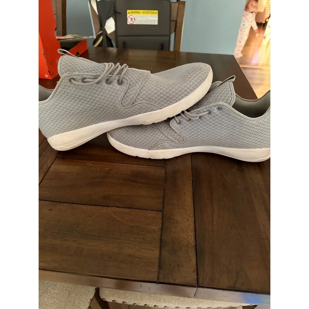 Jordan Eclipse Wolf Grey White Lifestyle Sneakers 724010-033 Mens Size 14